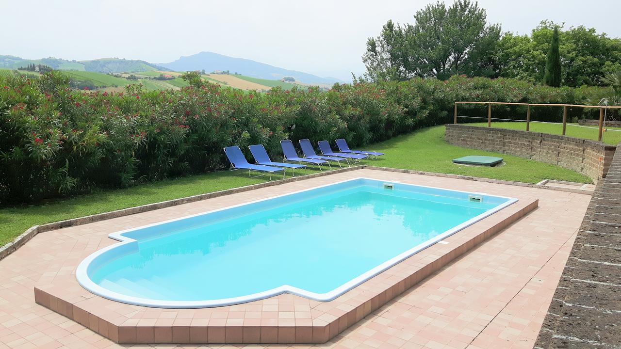 לינה וארוחת בוקר Cossignano La Casa In Campagna מראה חיצוני תמונה